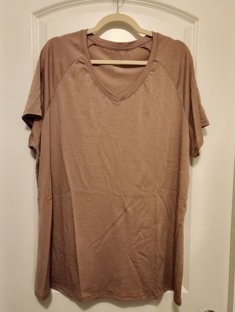 Woolx Merino Mia V-Neck Tee, Taupe, 2XL